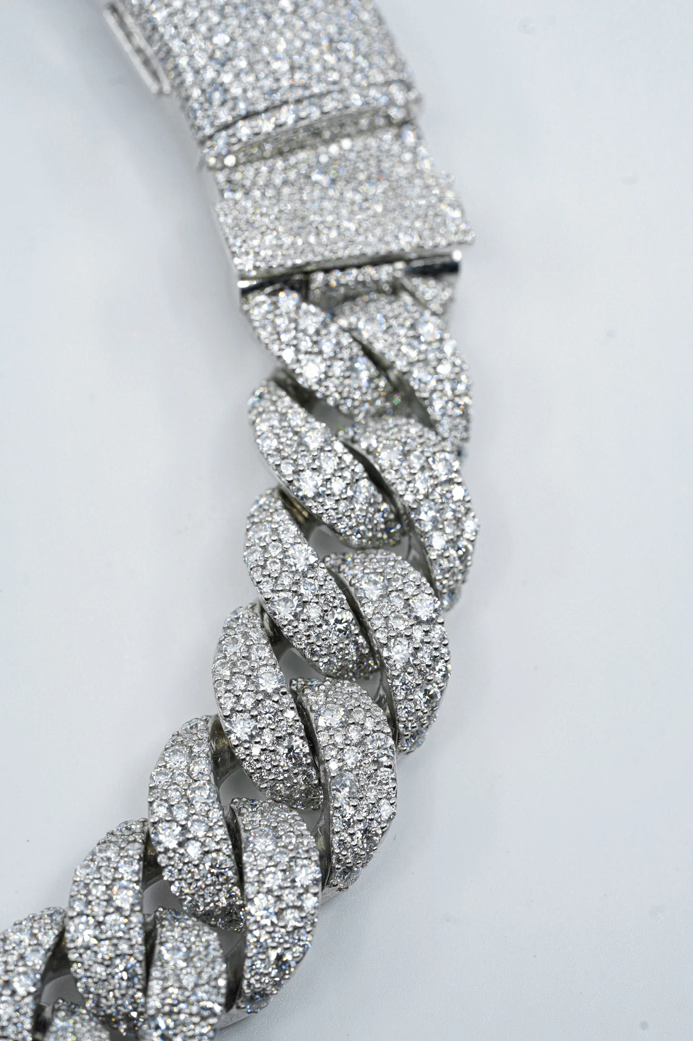 22mm Mosaic Cuban Link Chain - Image 3