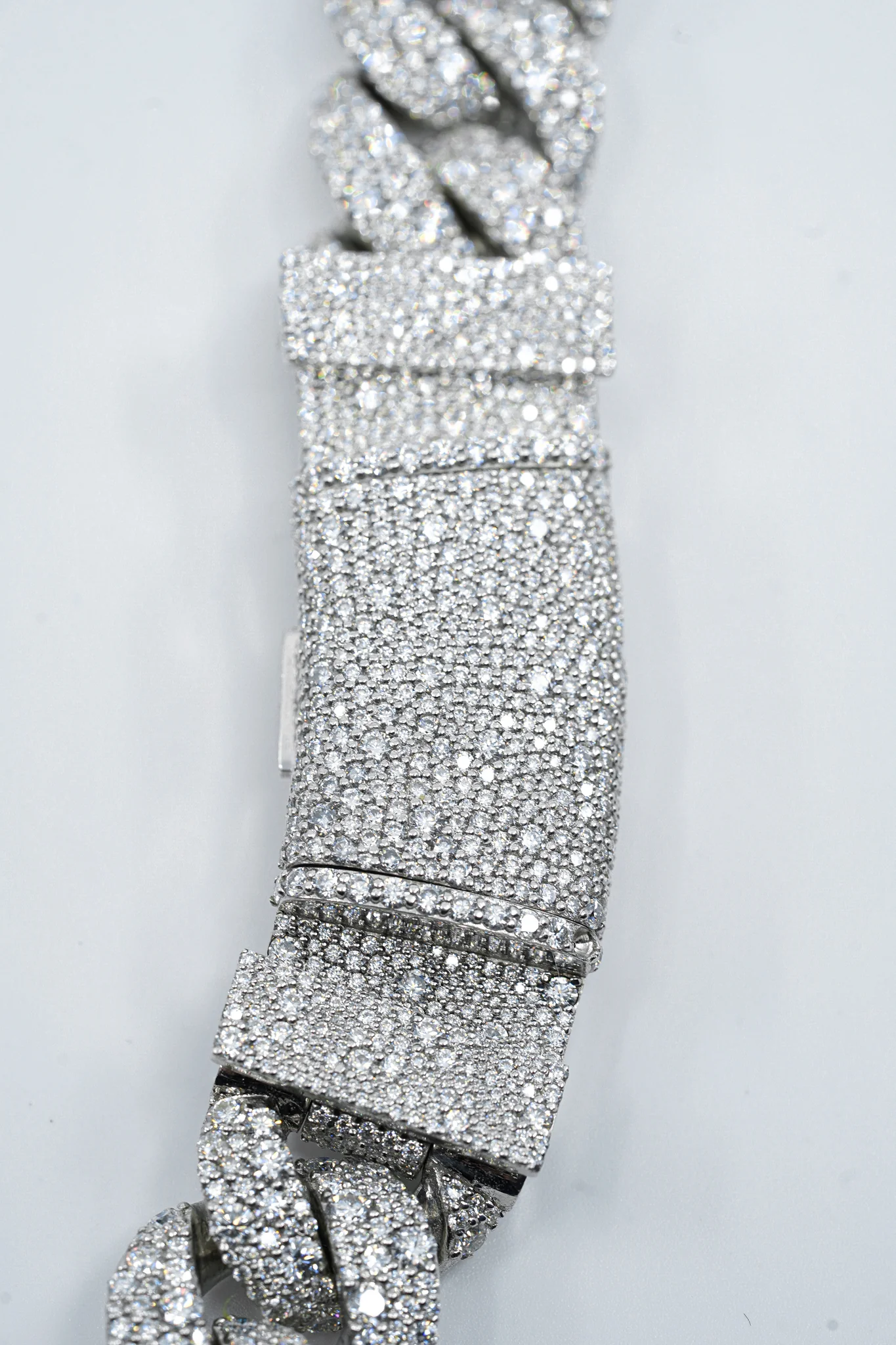 22mm Mosaic Cuban Link Chain - Image 2