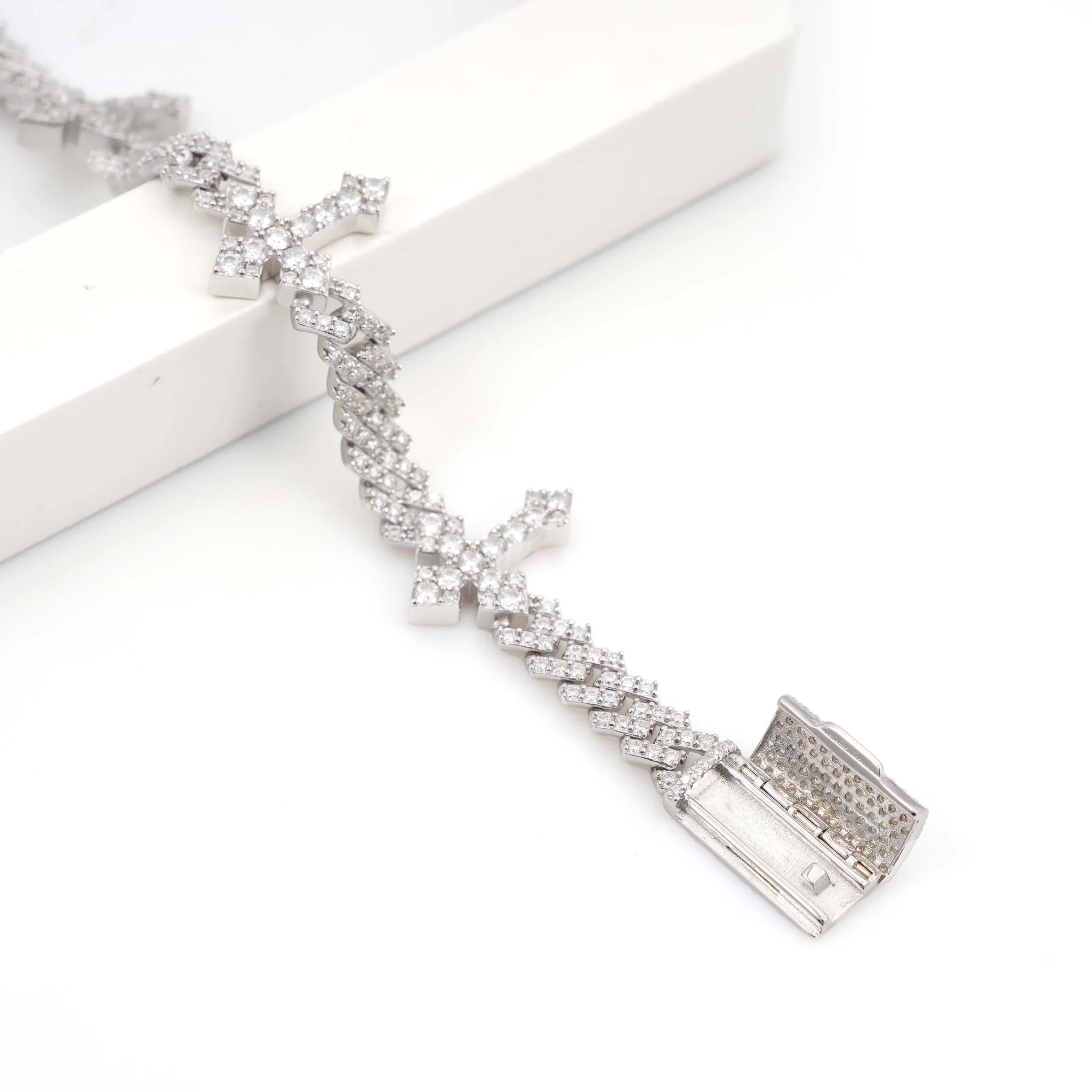 CROSS CUBAN BRACELET - Image 4
