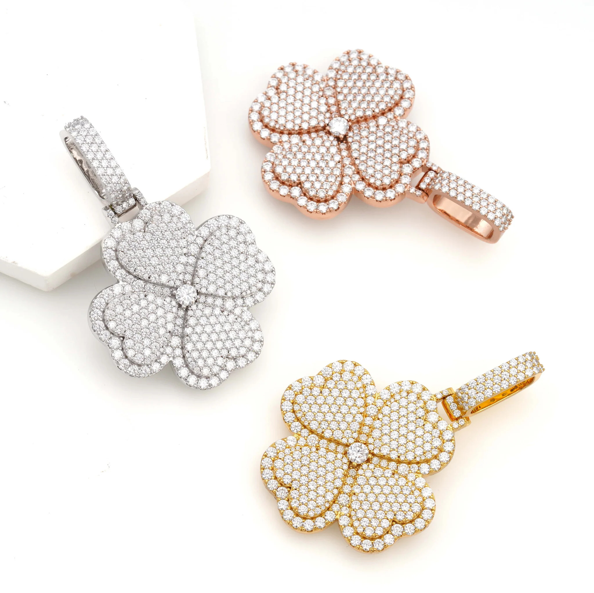 Clover Pendant - Image 2