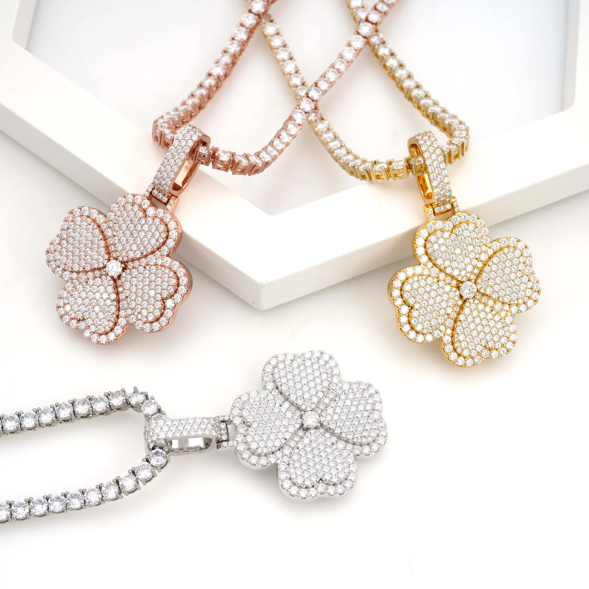 Clover Pendant - Image 5